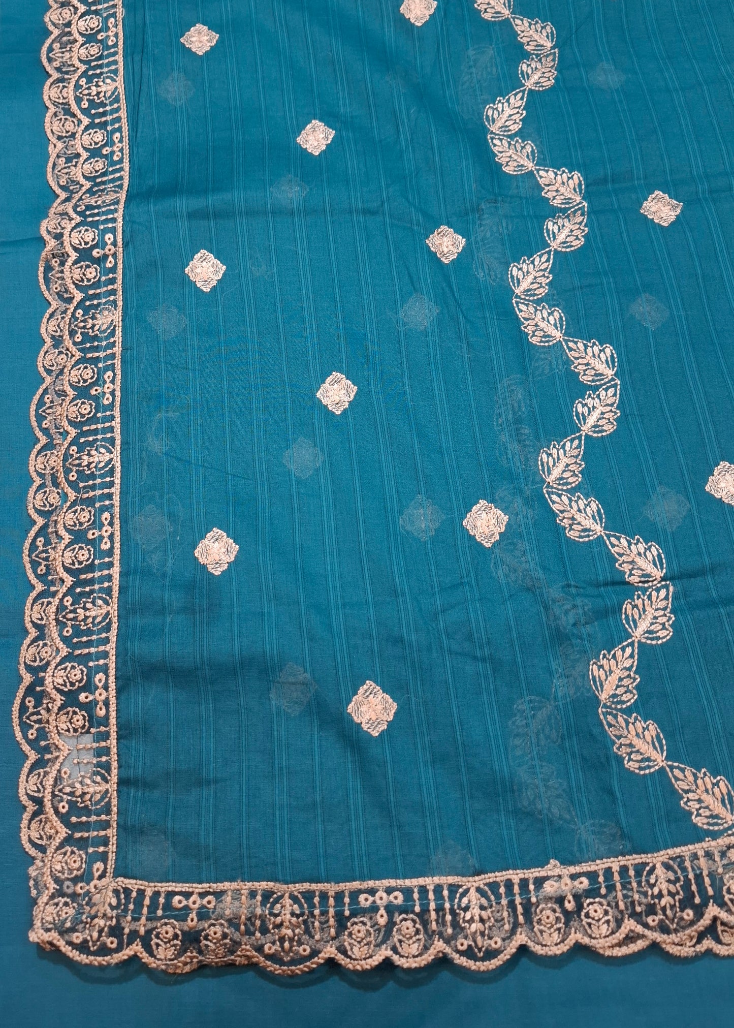 Nura embroidered lawn