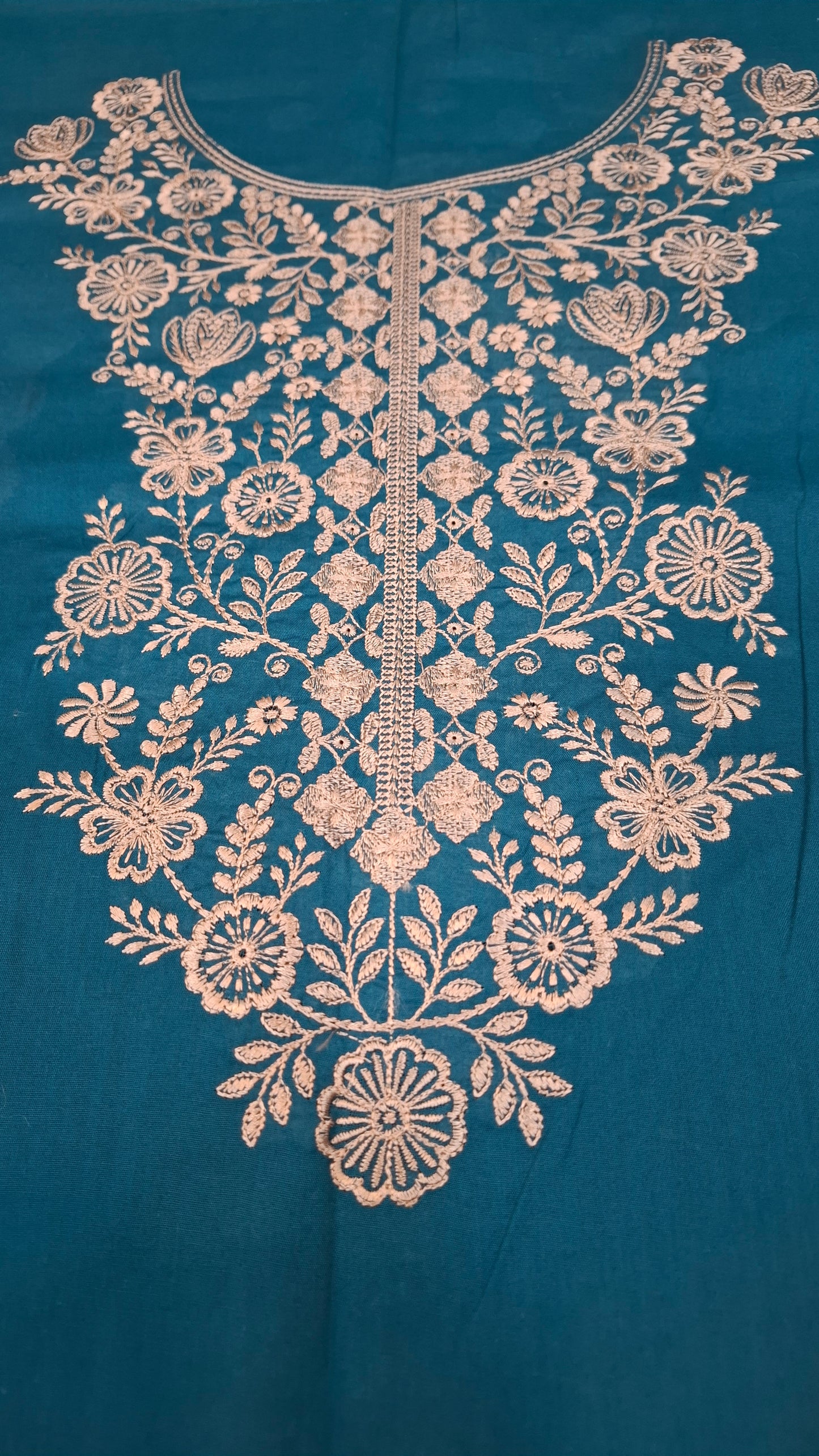 Nura embroidered lawn
